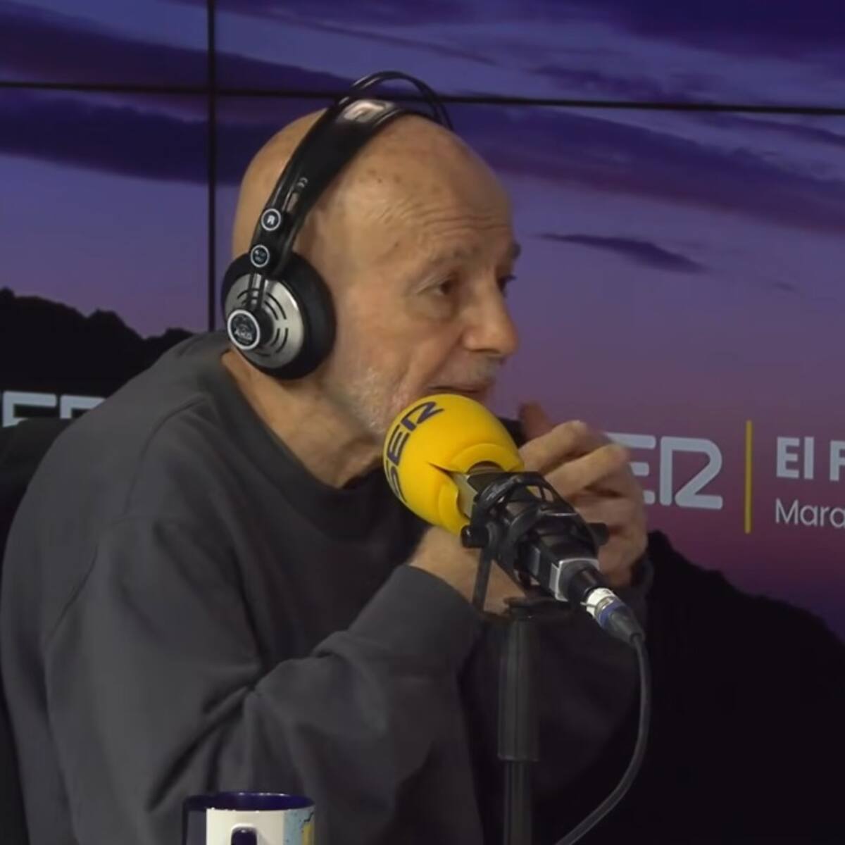 Hugo Mujica, ex sacerdote, sobre 'Los domingos': "Me parece ideológica hacia la Iglesia"