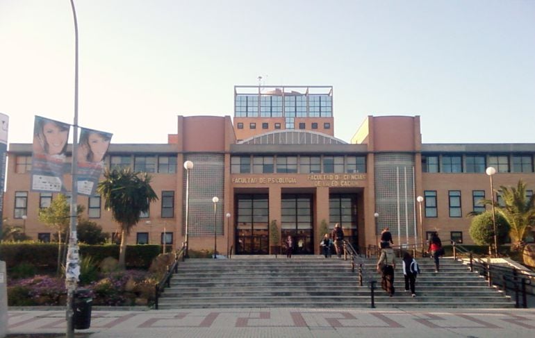 Facultad de Psiología y de Ciencias de la Educación