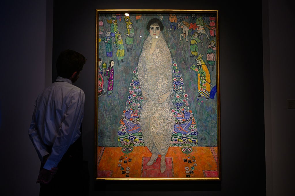 'Retrato de Elisabeth Lederer', de Gustav Klimt, durante una presentación a la prensa en Sotheby's el 7 de noviembre de 2025 en la ciudad de Nueva York.