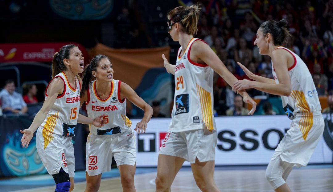 España celebra la medalla de bronce  