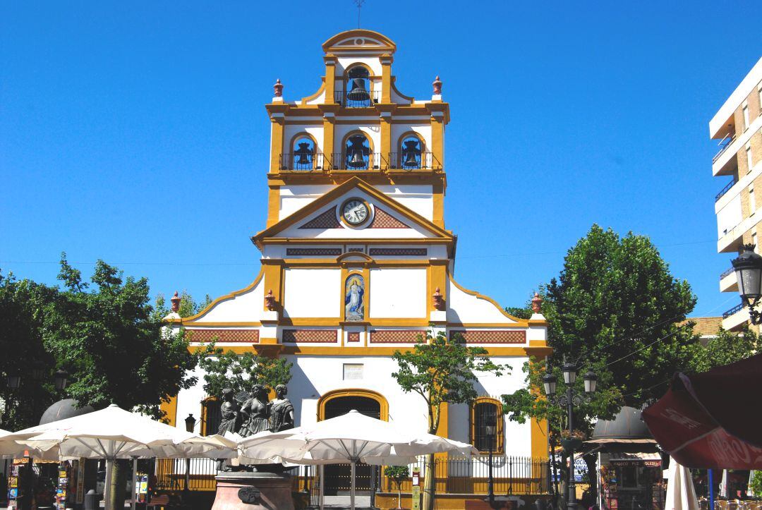 Plaza de la Iglesia en La Línea.