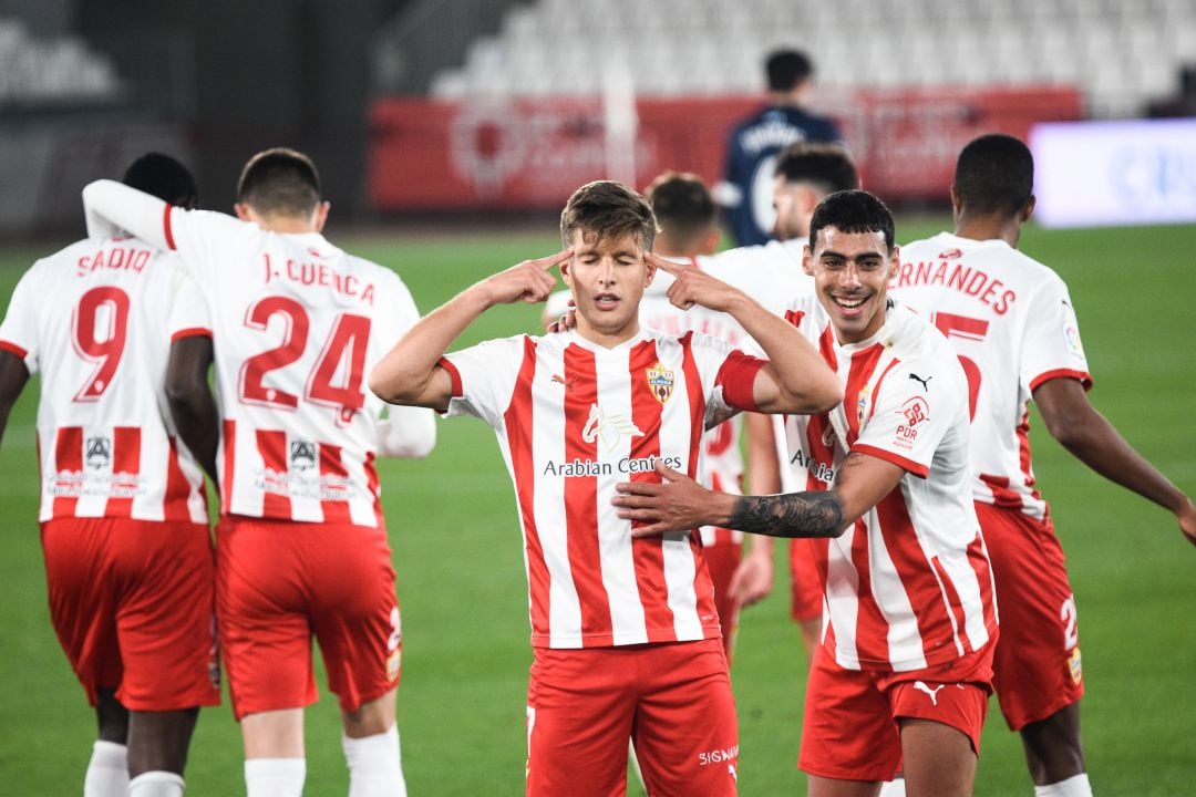 José Corpas celebrando el doblete frente al Lugo.