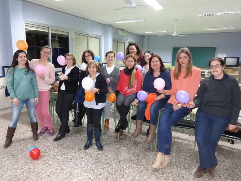 Profesores participantes en uno de los talleres del CEFIRE