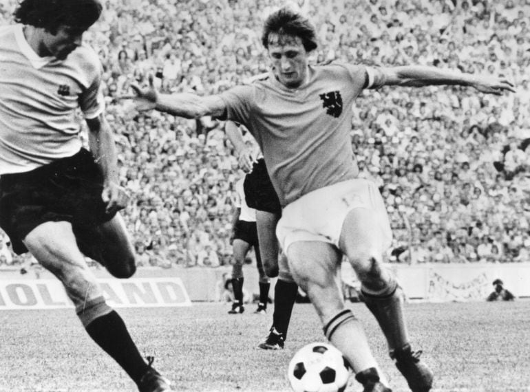 Johan Cruyff, durante un partido con Holanda de 1974