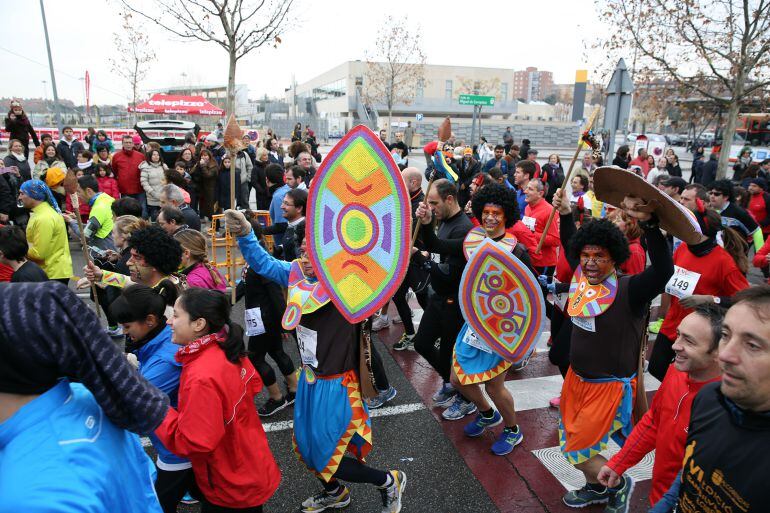 La carrera popular San Silvestre de Alcobendas congrega a cientos de aficionados al atletismo para finalizar el año con buen humor