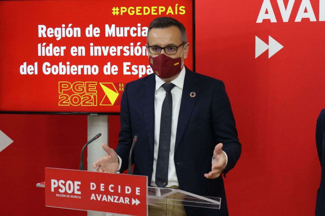 El secretario general del PSRM asegura que los PGE son los más sociales de la historia de España en un momento excepcional que tanto sufrimiento está generando 