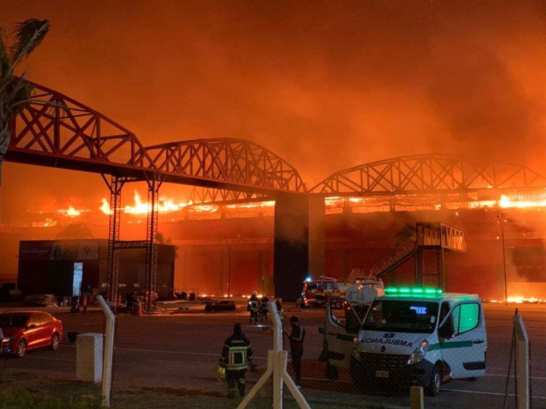 Incendio en la zona de boxes del circuito Termas de Río Hondo