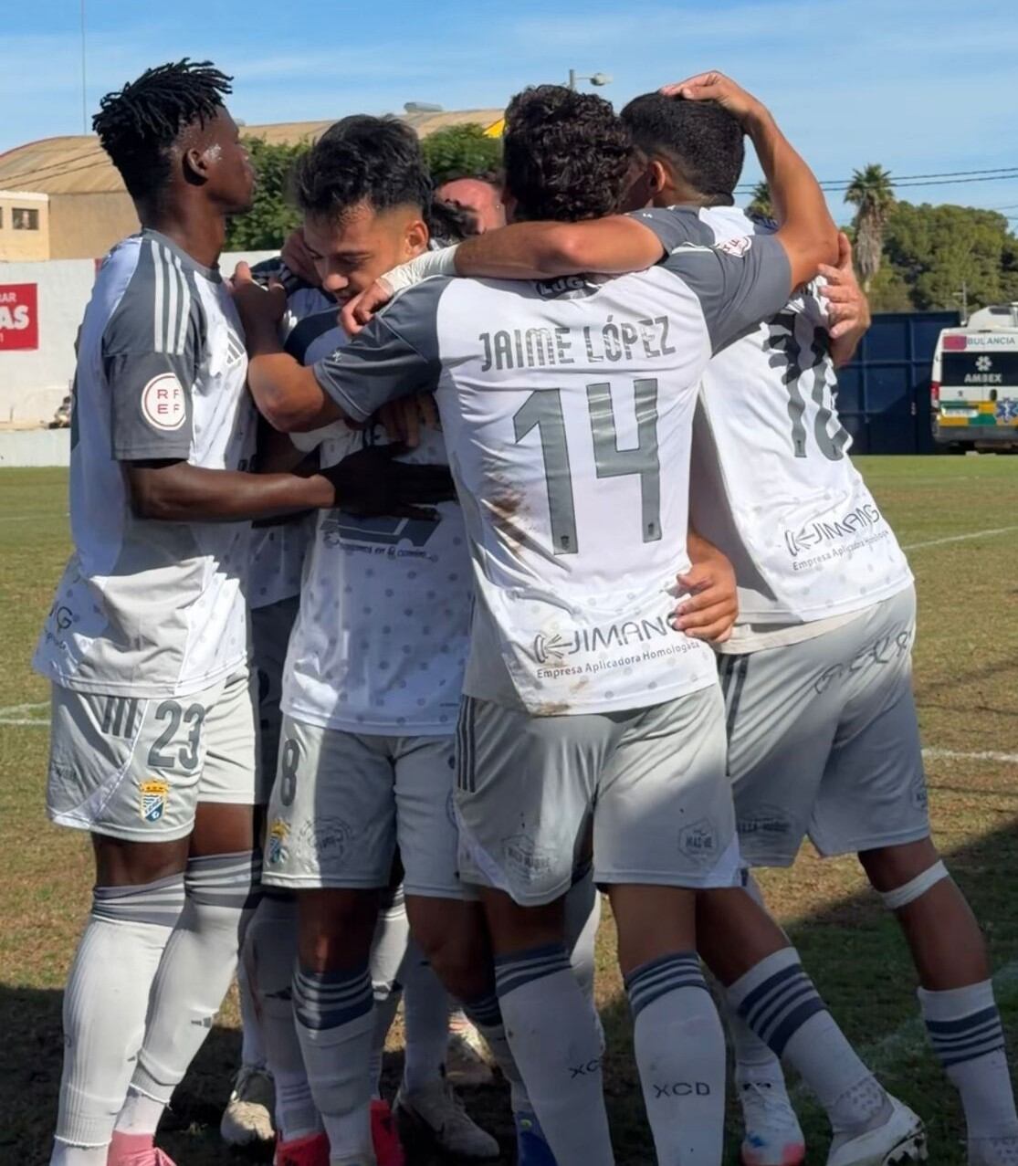 Imagen del partido entre La Unión y el Xerez CD