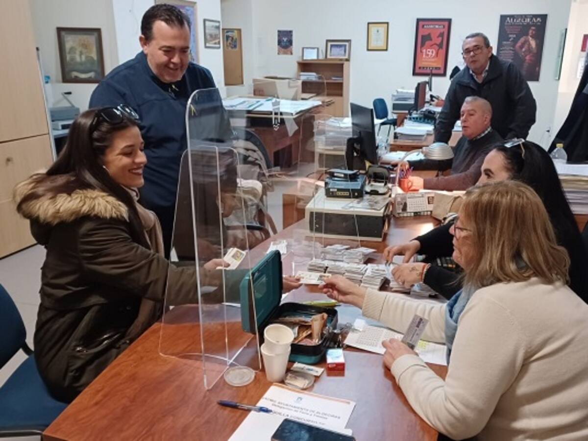 Diecisiete agrupaciones lucharán por el COAC del Florida de Algeciras