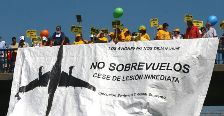 Manifestación de los vecinos de Algete reclamando el cumplimiento de la sentencia del Supremo