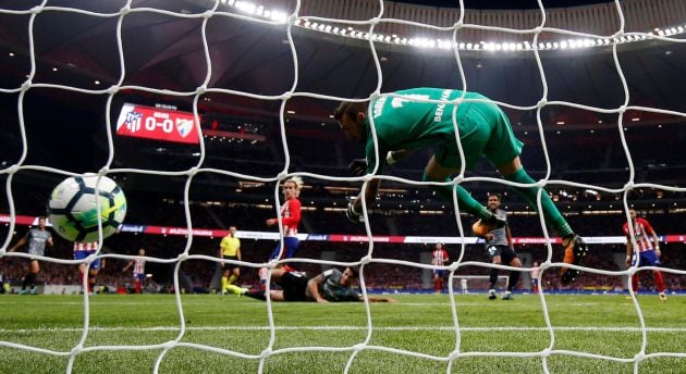 Griezmann anota el primer gol en el Wanda Metropolitano.