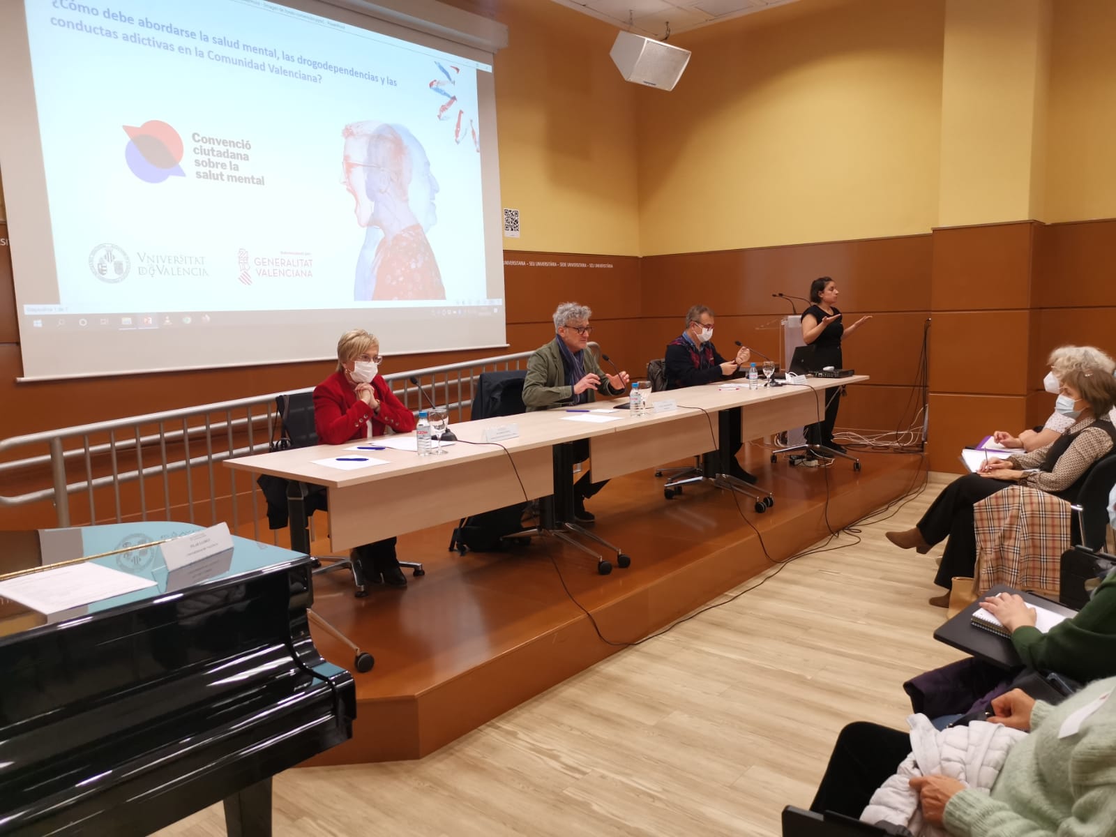 La consellera de Sanitat, Ana Barceló, inauguró hace una semana la tercera sesión de la Convención Ciudadana sobre Salud Mental en la sede de la Universidad de Alicante.