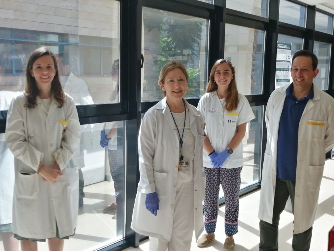 Grupo de Oncología Clínico-Experimental: Eugenia de la Morena, Antonia Miñarro, Belén de la Morena y Javier Corral en el Centro Regional de Hemodonación