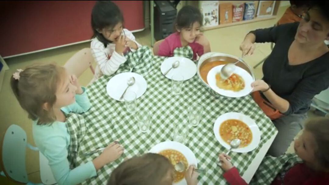 Ecocomedores trabaja por conseguir que los alimentos en los colegios sean ecológicos, agroecológicos o más sostenibles