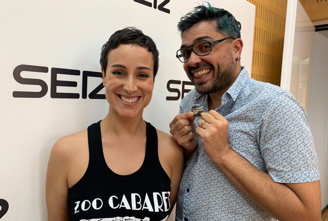 Elia Estrada y Fran Bermejo en los estudios de Radio Murcia en el regreso de Zoo Cabaret al programa Hoy por hoy.