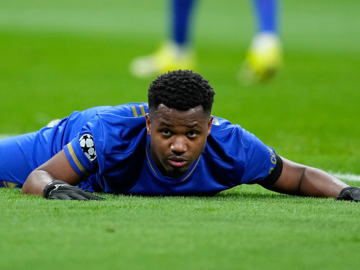 El padre de Ansu Fati se pronuncia sobre el futuro de su hijo: "Nos gustaría que siguiera en Mónaco porque está contento"