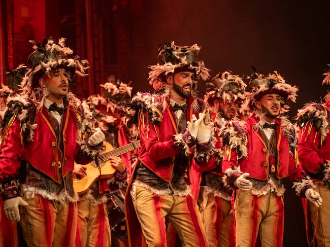 Comparsa Los plumeritos'. Foto: Ayuntamiento de Cádiz.