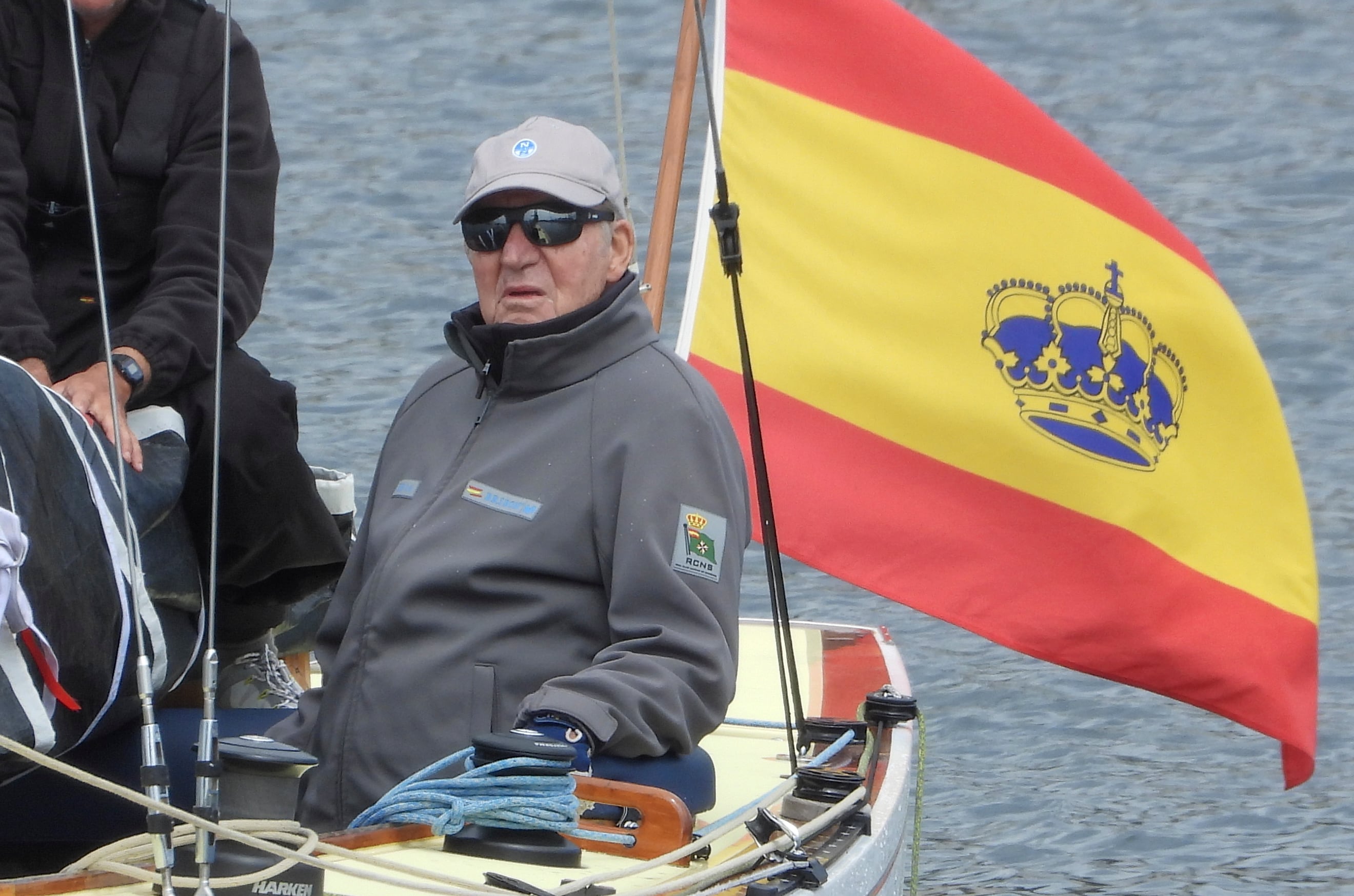 El rey emérito, Juan Carlos I, en su última visita a España donde participó en las regatas en Sanxenxo, Pontevedra