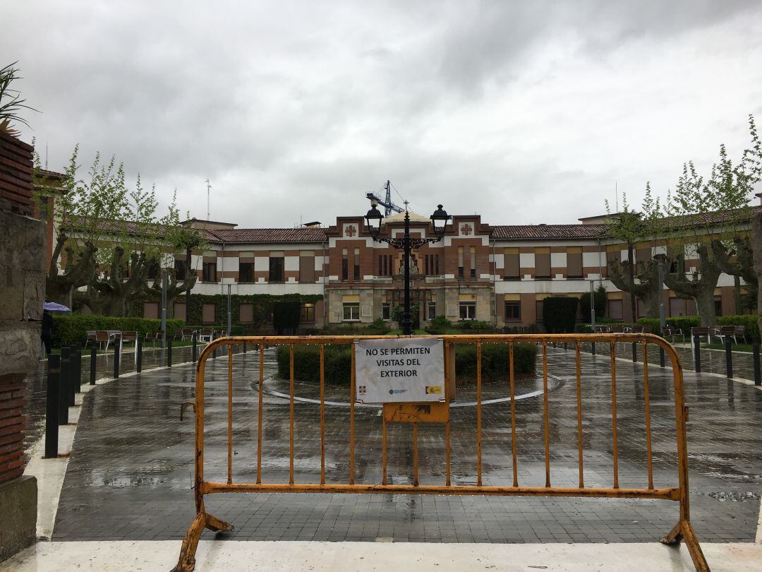 Los casos con COVID-19 positivo disminuyen un 22,4% en las residencias de mayores en Navarra