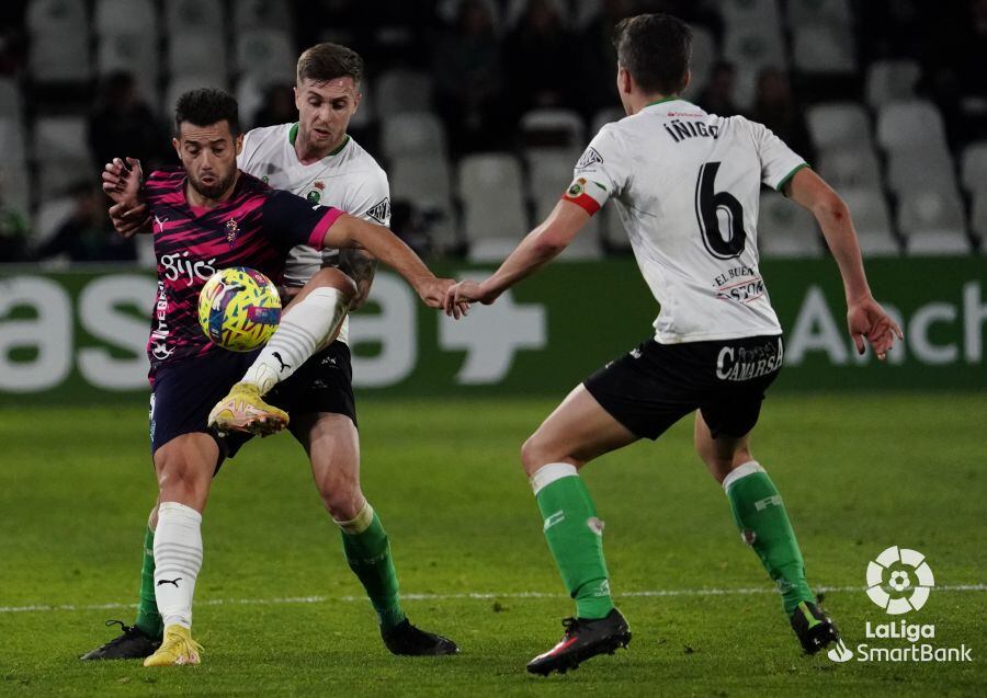 Dani Fernández e Íñigo Sáinz-Maza, a una tarjeta de la suspensión
