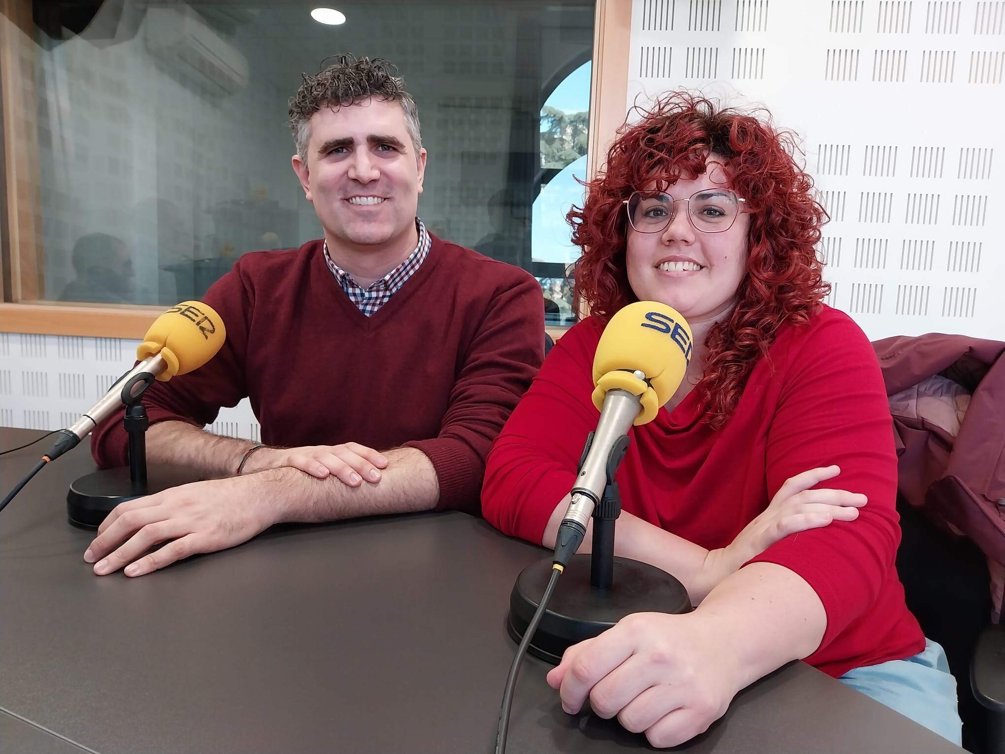 Ignacio Meléndez (psiquiatra) y Laura Ramírez (enfermera) del grupo AMI TEA  del Hospital de Getafe.