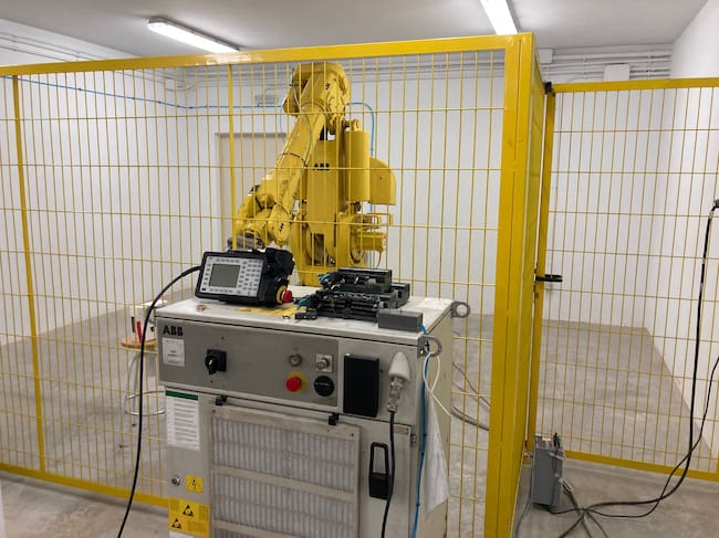 La oferta de la EUPT se compone de los grados en Ingeniería Electrónica y Automática, Ingeniería Informática y el programa conjunto de ADE e Ingeniería Informática.