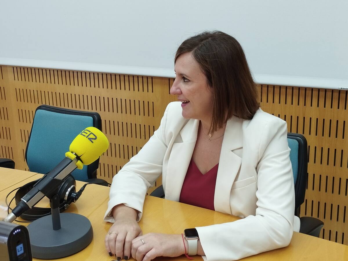 Mª José Catalá reconoce que la deuda municipal se ha reducido en 200 millones, pero a costa de no hacer inversiones