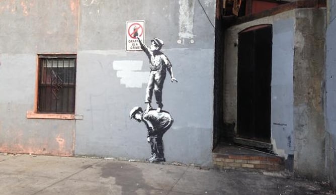 Uno de los grafitis que Banksy ha presentado en Nueva York