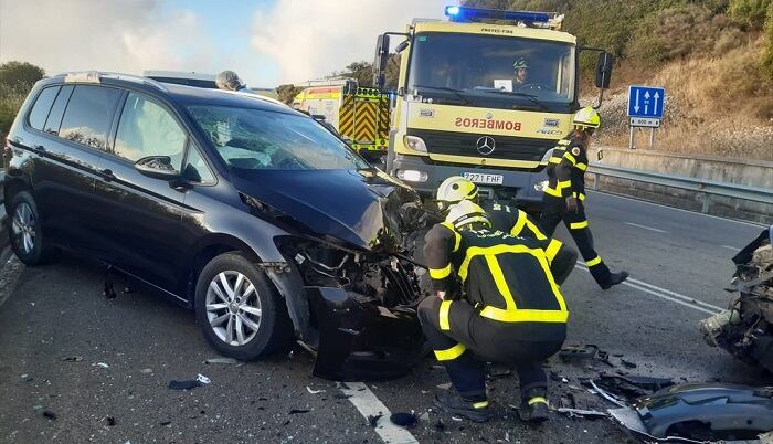 Un momento de la intervención de los Bomberos