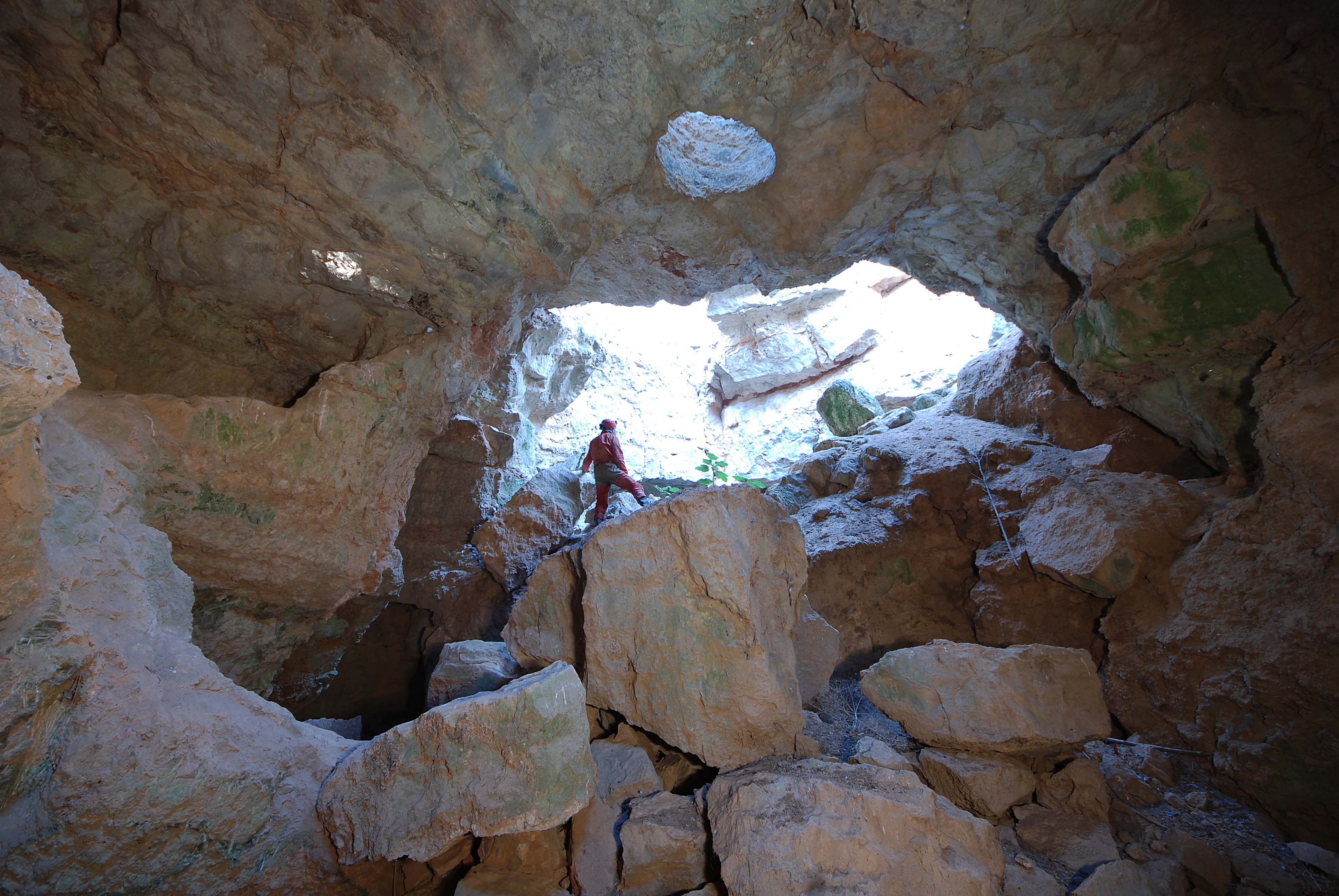 Interior de la mina de las Horadadas 1 (B,VH1), en el complejo minero de Belmonte - Villaescusa de Haro (Cuenca).