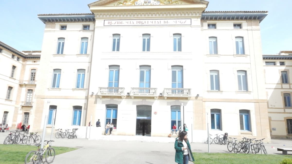 Protesta de 2.000 estudiantes de doctorado porque se les niega su derecho a votar en las elecciones a rector