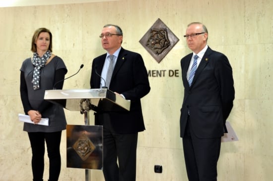 L&#039;alcalde de Reus, Carles Pellicer, amb la tinent d&#039;alcalde, Alícia Alegret, i el president de la Cambra de Comerç Isaac Sanromà.