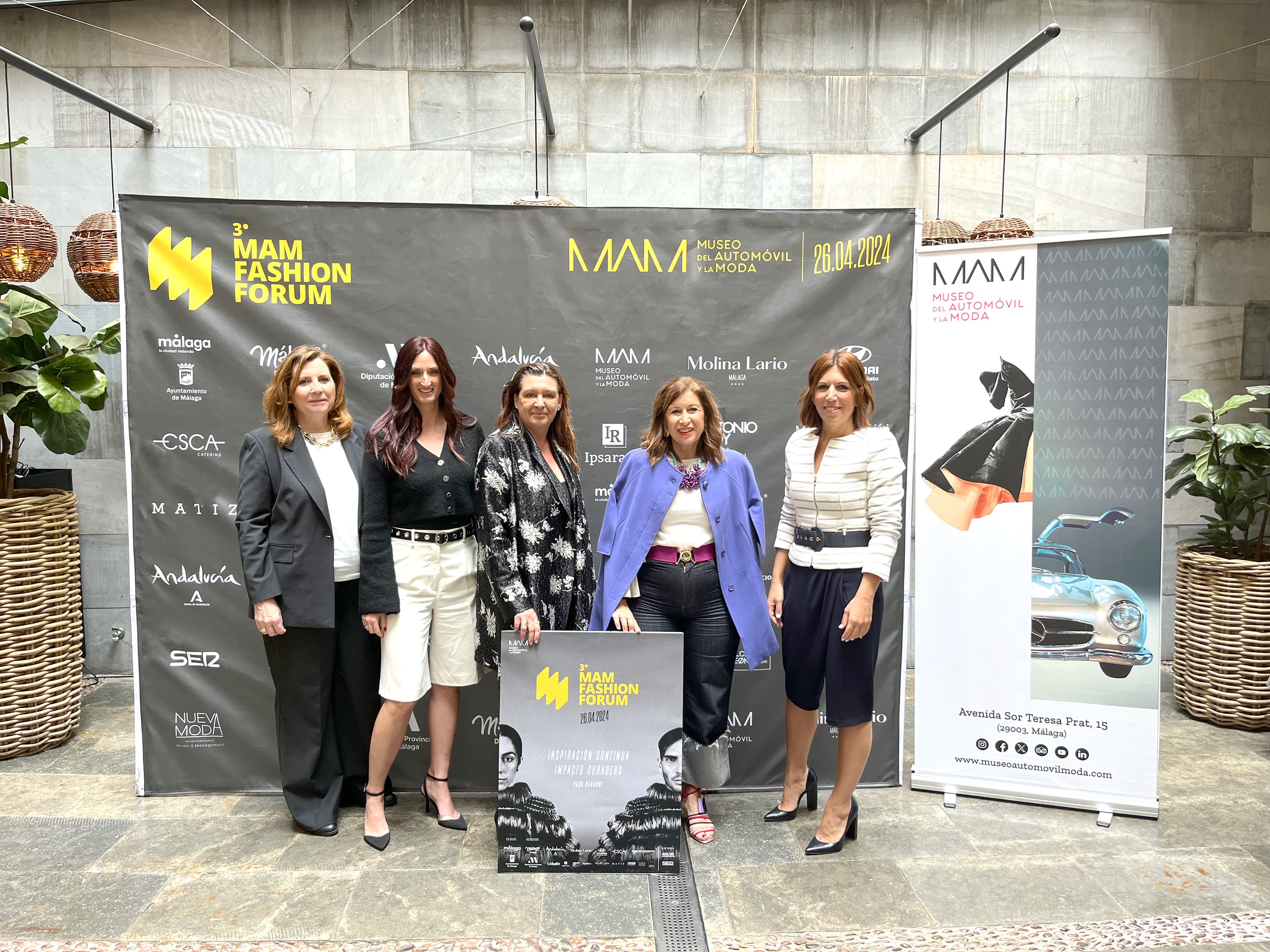 Myriam Ortiz, Mar González, Gemma del Corra, Esperanza González y Elvira Carrera