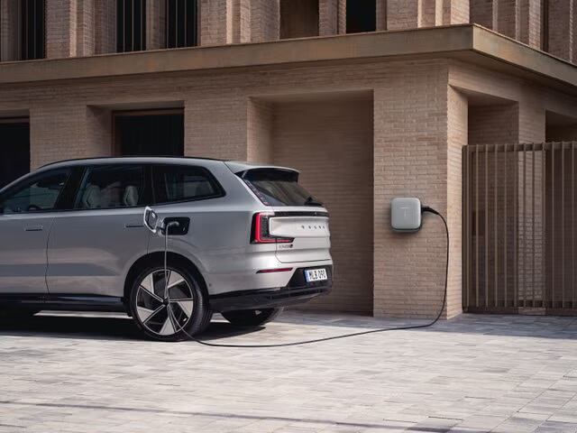 Volvo EX90 un SUV 100 % eléctrico