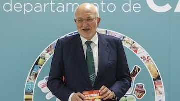 Juan Roig sobre el enfrentamiento político: "Si este problema lo tuviéramos en Portugal, Mercadona ralentizaría su expansión"