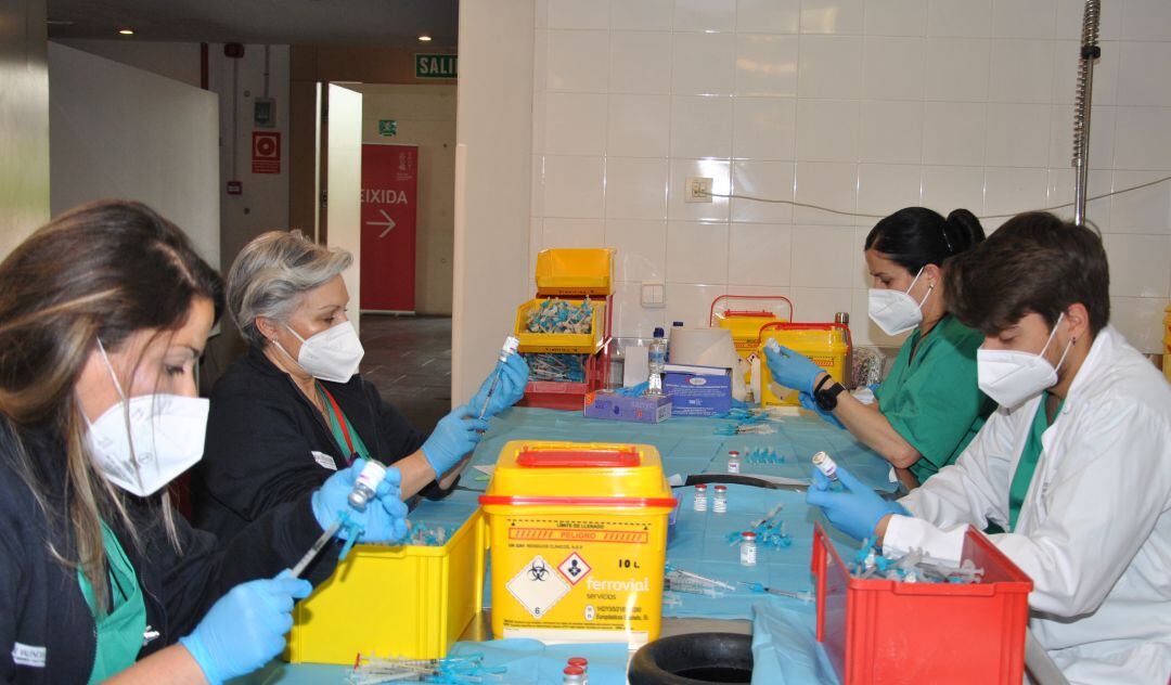 Personal de universidades y abogados piden su inclusión en el plan de vacunación prioritaria