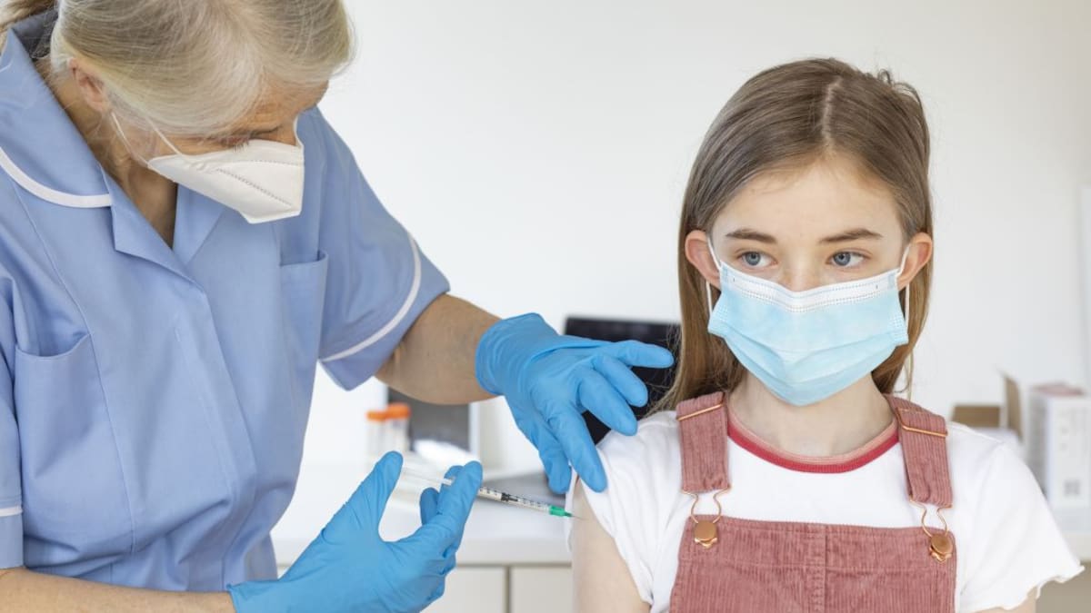 Ser Enfermeras: las vacunas en menores también son seguras