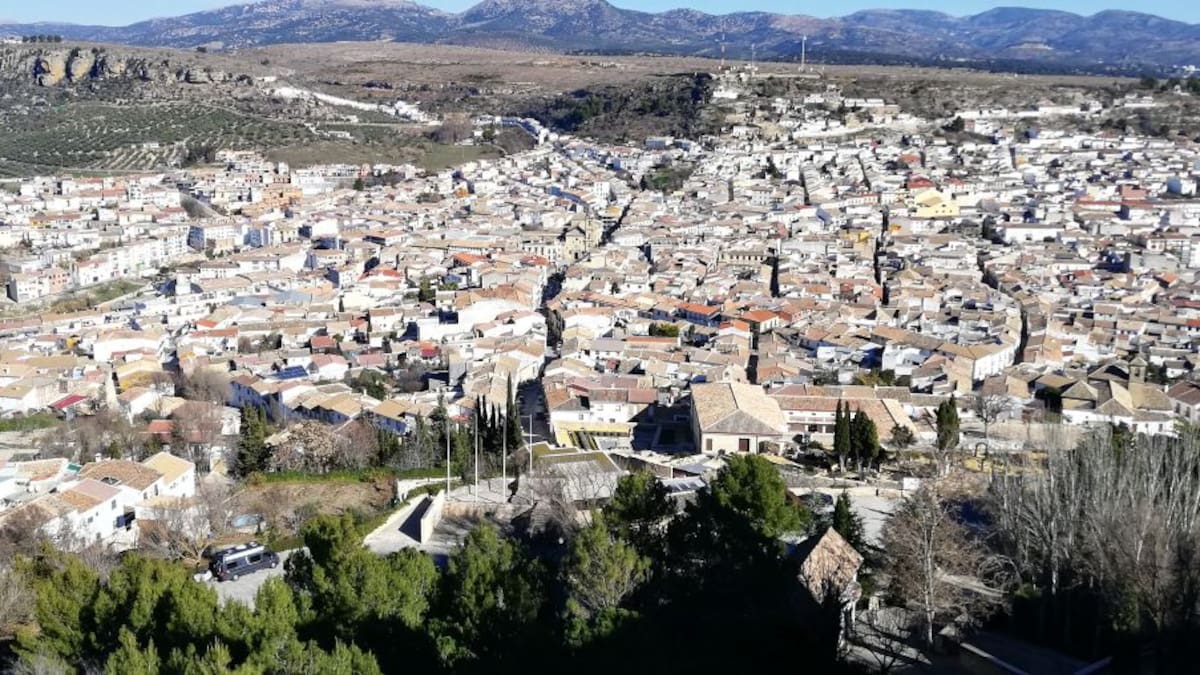Los mayores de 65 años de la localidad de Alcalá la Real, tendrán mascarillas gratuitas