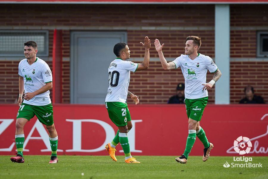 Aldasoro, Juergen y Vicente, en Anduva