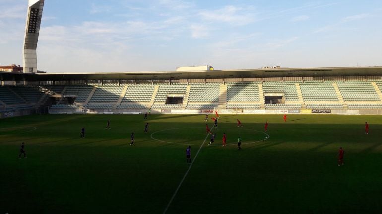 Momento del partido ante el Izarra