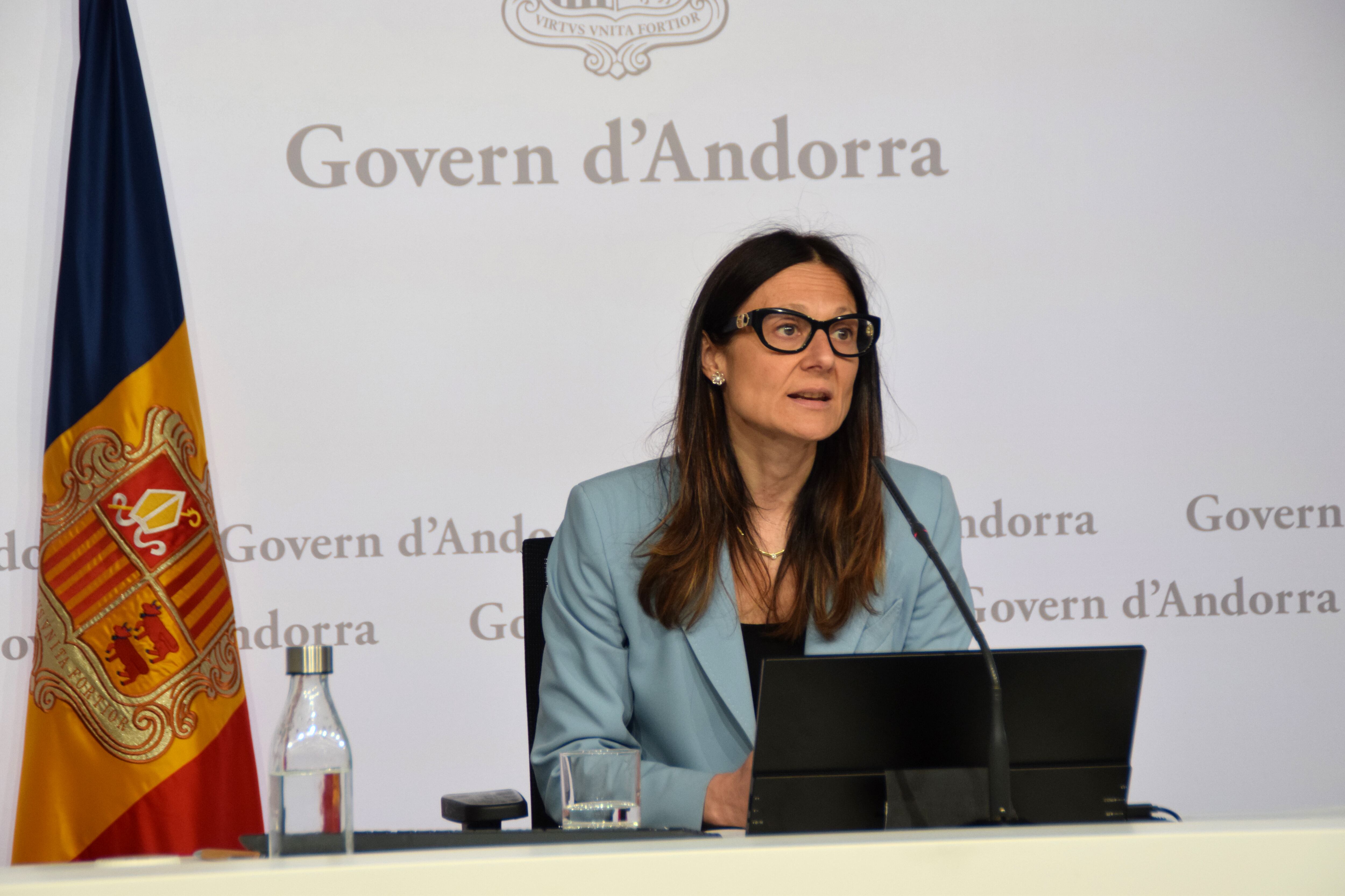 La ministra de Justícia i Interior, Ester Molné, durant la presentació dels canvis a la llei de la nacionalitat.