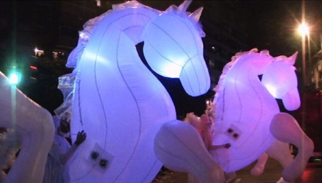 Los caballos luminosos serán uno de los espectáculos llamativos de la Cabalgata de Reyes