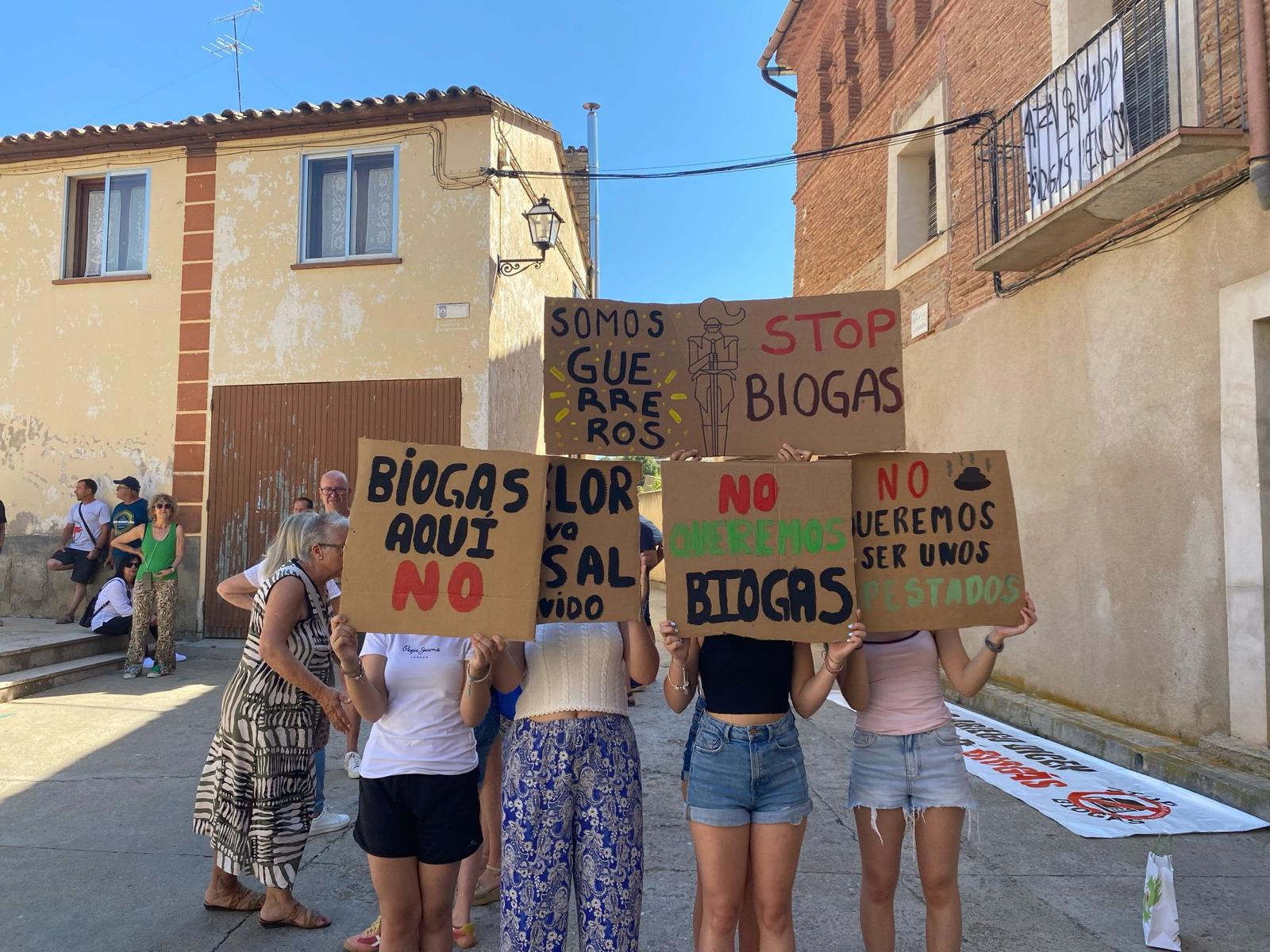 Varias localidades también se han mostrado contra estos proyectos