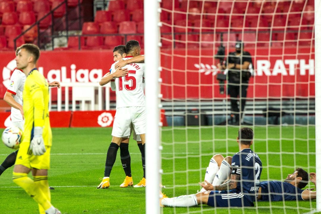 El Sevilla celebra el 4-2