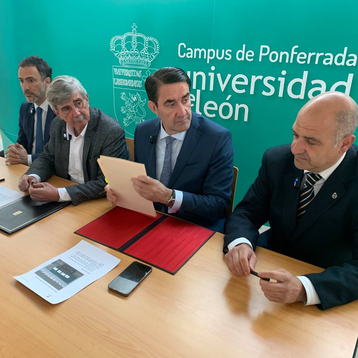 El campus de Ponferrada busca alumnos para titulaciones con 'empleo fácil'