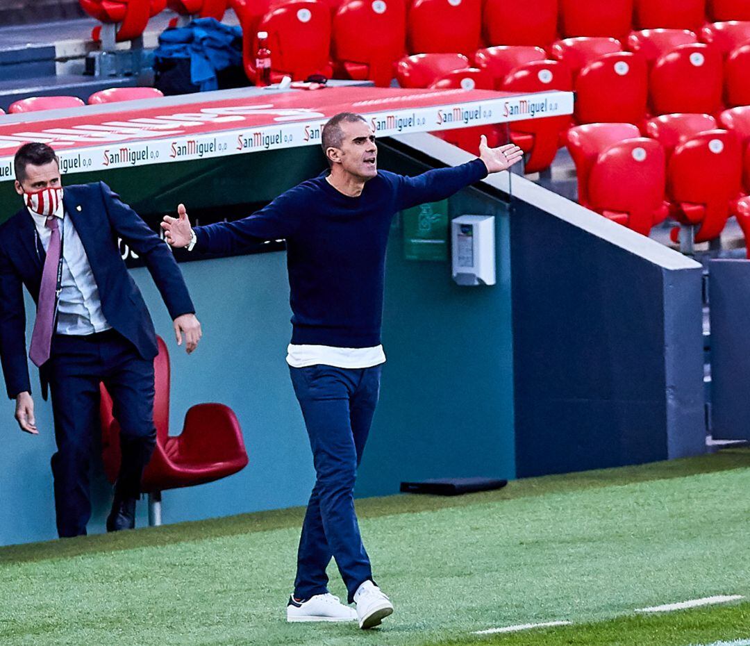 Gaizka Garitano, head coach of Athletic Club,during the Spanish league, La Liga Santander, football match played between SD Eibar SAD and Cadiz CF at Ipurua stadium on October 30, 2020 in Eibar, Spain. 