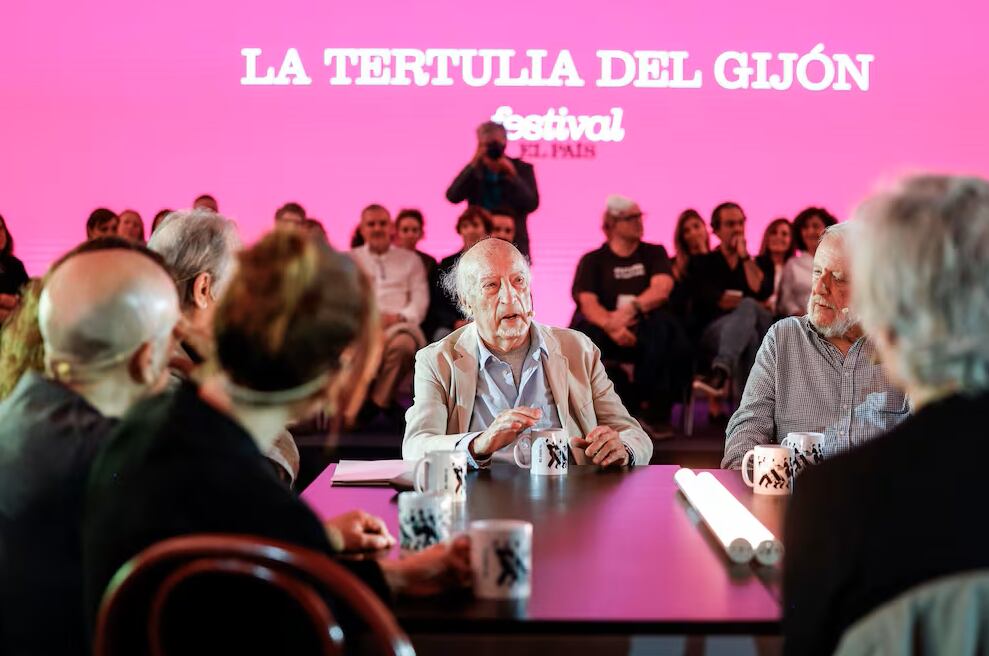 Manuel Vicent, escritor y columnista de 'El País' en el Festival del diario / El País