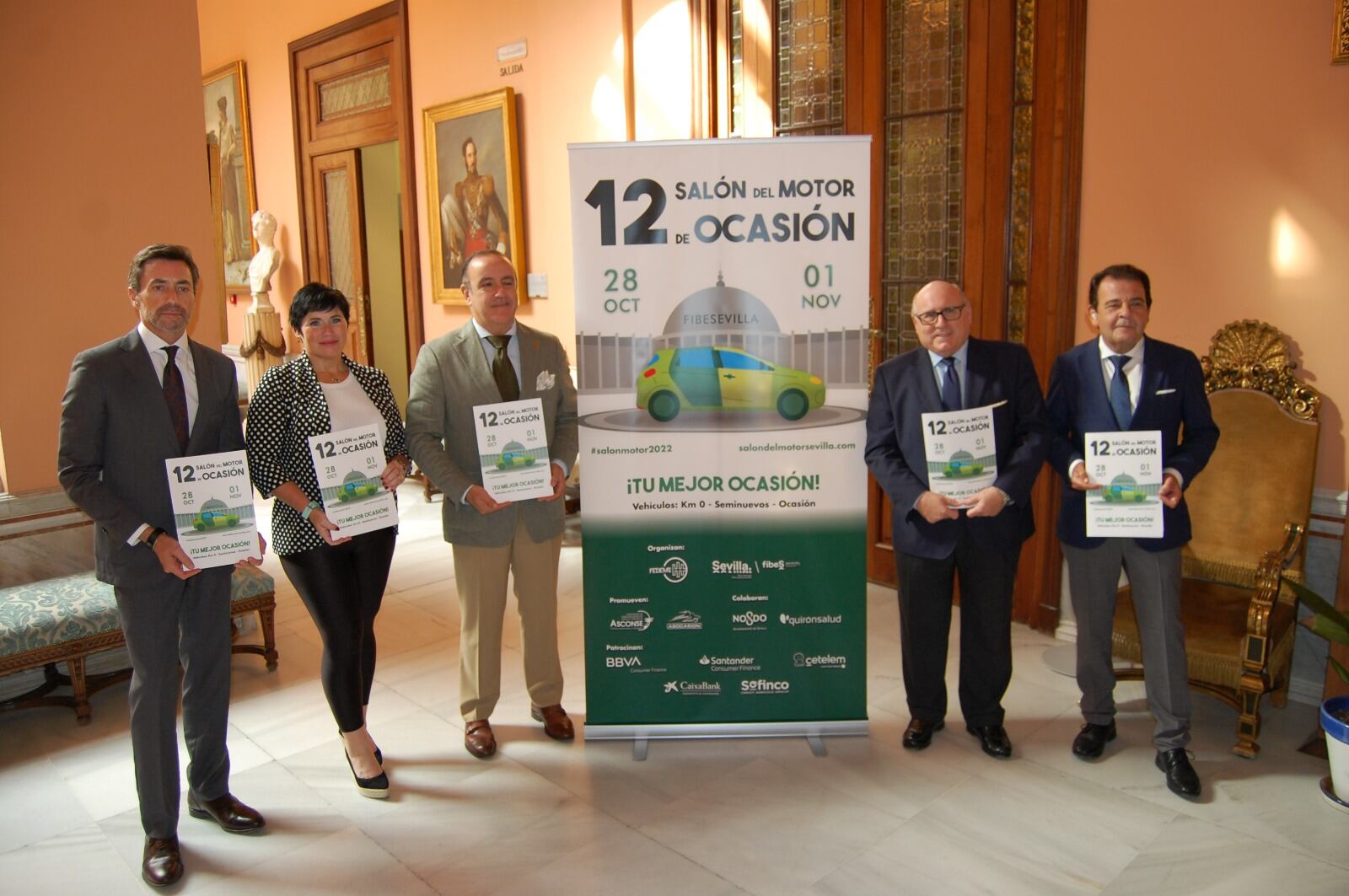 De izquierda a derecha, Antonio Jiménez, gerente de Fibes; Carmen Moreno, presidenta de ASCONSE; el delegado municipal de Economía, Francisco Páez; el presidente de FEDEME, Paco Moreno; y Manuel Berrocal, presidente de ASOCASIÓN