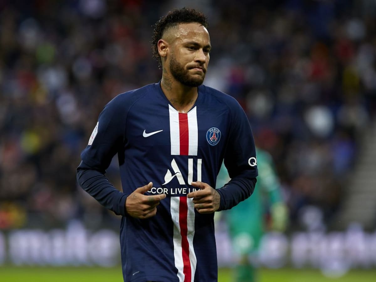 La justicia francesa archiva la denuncia a Neymar por agredir a un aficionado