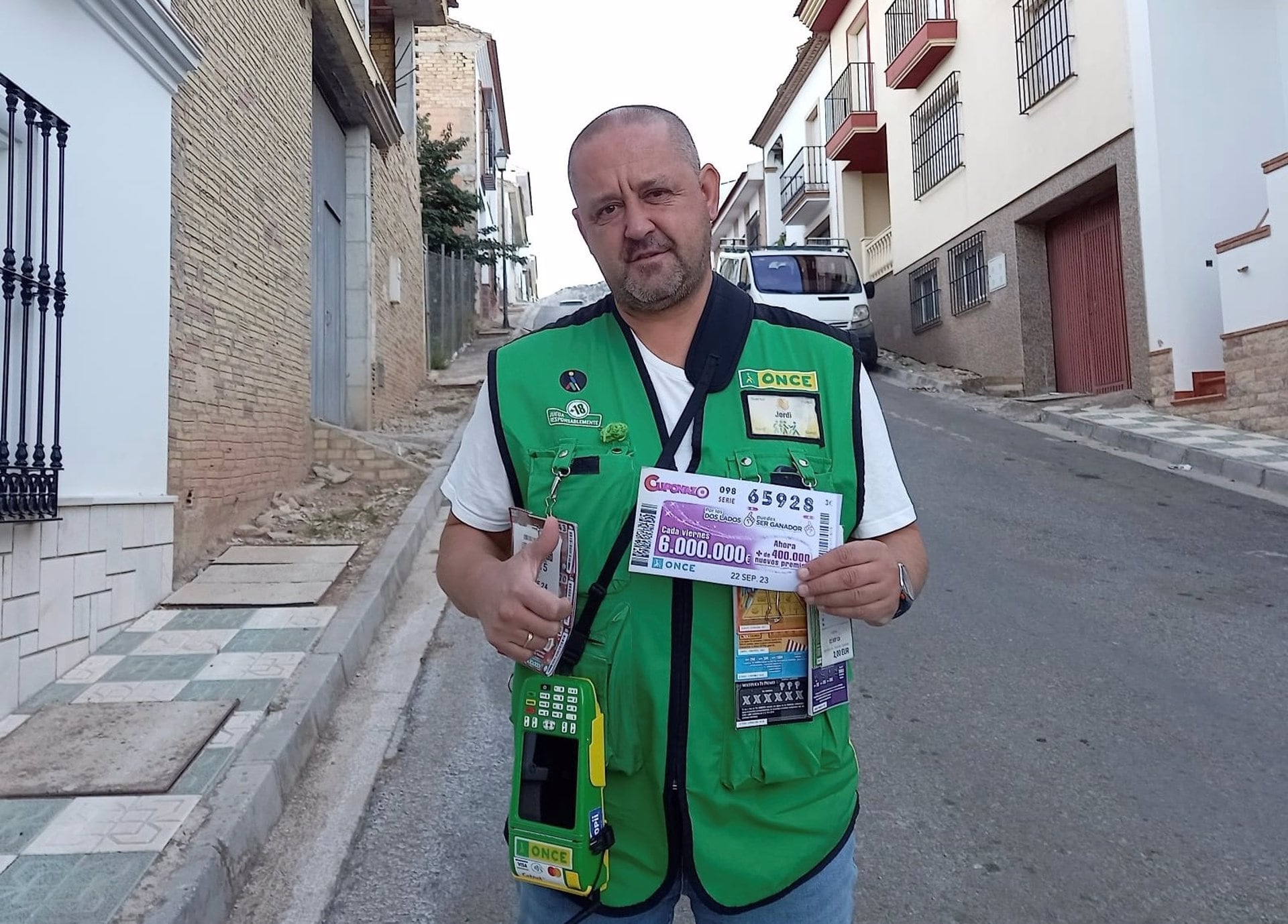 Jordi Vega, vendedor de la ONCE en Villanueva del Trabuco